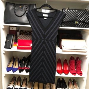 V neck Fashionable Dress